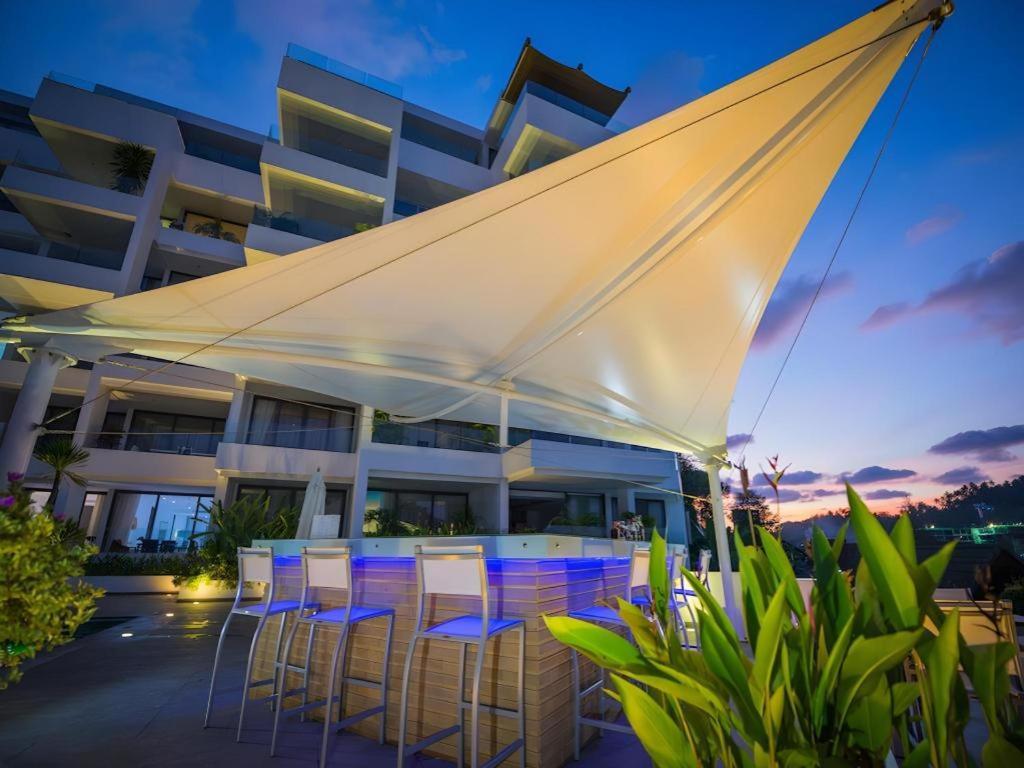 Sansuri Resort Сурин Бийч Екстериор снимка