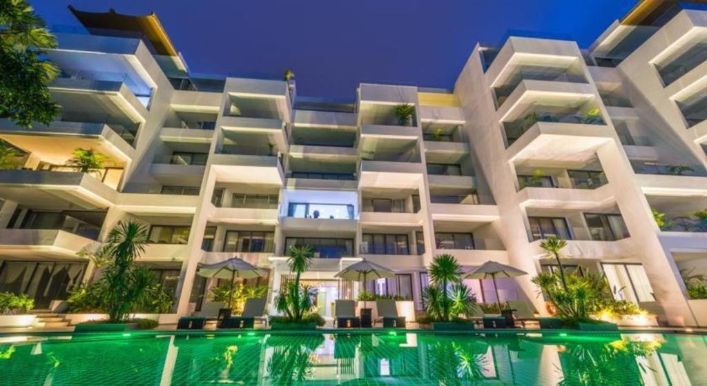 Sansuri Resort Сурин Бийч Екстериор снимка