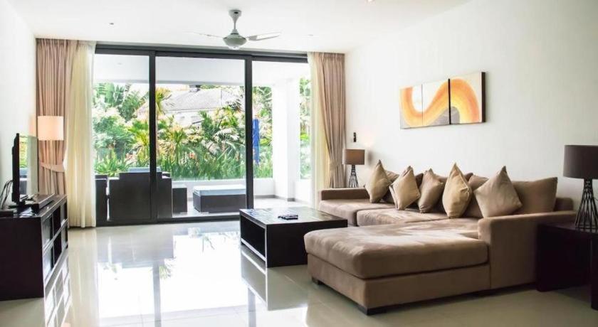 Sansuri Resort Сурин Бийч Екстериор снимка